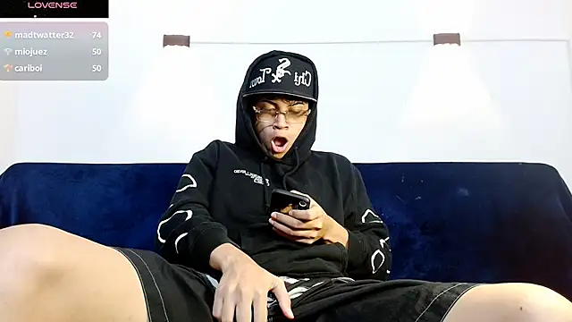 Br4ndxpimm online show from October 23, 1:43 pm