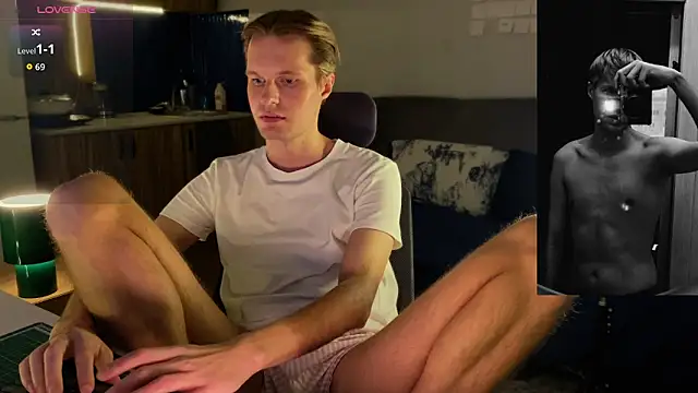 Leonnextdoor online show from February 6, 7:28 pm