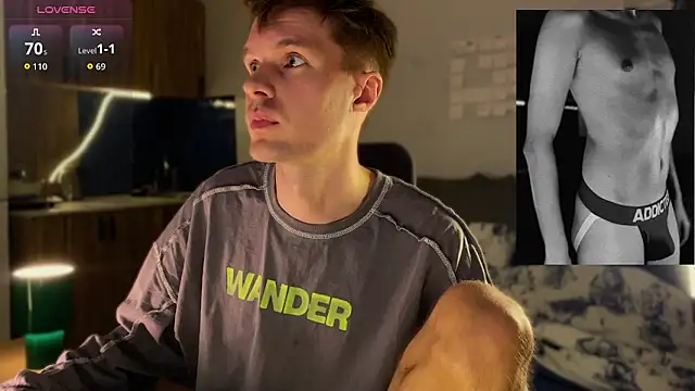 Leonnextdoor online show from March 12, 9:32 pm