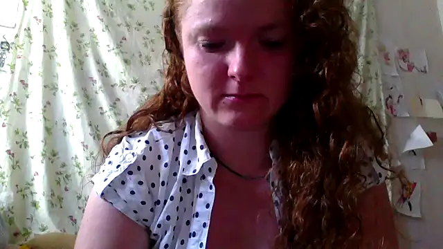 Rae Jeannie online show from July 10, 7:56 am