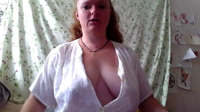 Rae Jeannie online show from July 11, 7:11 am