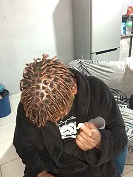 Redfucks333 online show from March 6, 9:33 pm