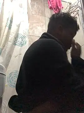 Redfucks333 online show from April 16, 4:24 am