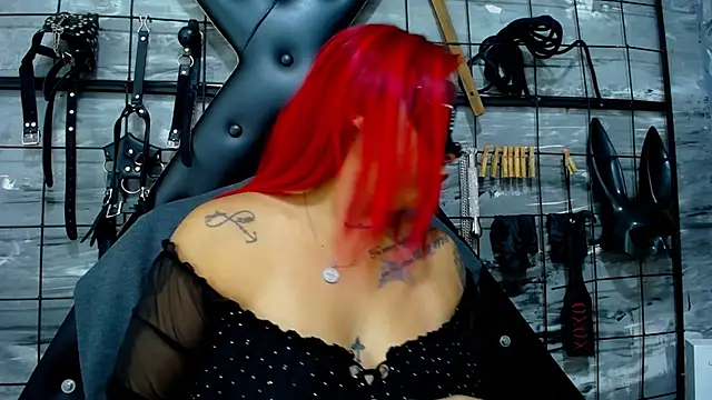 Alana Roth online show from April 4, 7:11 pm