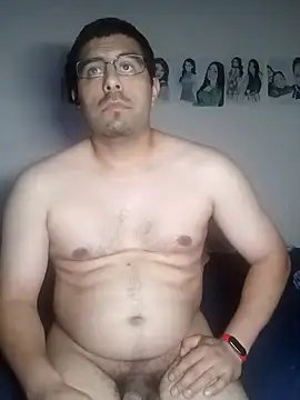 Snapshot of k1oudE chatting on October 22, 9:42 am k1oudE online show from October 22, 9:42 am