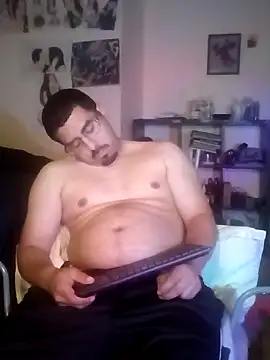 Snapshot of k1oudE chatting on December 20, 11:50 am k1oudE online show from December 20, 11:50 am