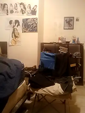 Snapshot of k1oudE chatting on January 7, 6:21 pm k1oudE online show from January 7, 6:21 pm