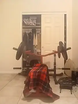 Snapshot of k1oudE chatting on February 26, 2:10 am k1oudE online show from February 26, 2:10 am