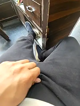 pyasevickybabu563 online show from March 6, 4:41 am