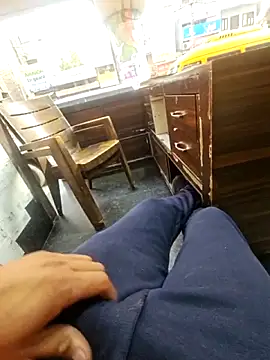 pyasevickybabu563 online show from November 25, 10:26 am