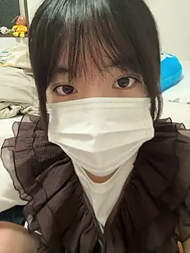 Snapshot of RIRI_Chan_ chatting on June 28, 12:22 pm RIRI Chan online show from June 28, 12:22 pm