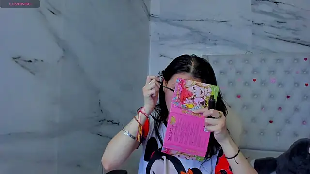 Snapshot of arissha_lee chatting on June 12, 1:26 am arissha lee online show from June 12, 1:26 am
