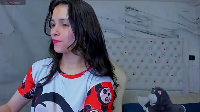 Snapshot of arissha_lee chatting on June 14, 7:32 am arissha lee online show from June 14, 7:32 am