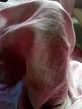 Snapshot of virgin_Odiaboy chatting on January 10, 4:44 am virgin Odiaboy online show from January 10, 4:44 am