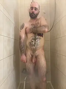 Snapshot of Faded-Solo chatting on February 18, 8:16 pm Faded-Solo online show from February 18, 8:16 pm