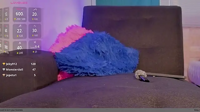 Rocket1978 online show from April 15, 7:58 pm