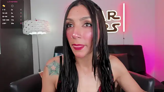 Snapshot of miss___evangeline chatting on April 24, 2:36 am miss evangeline online show from April 24, 2:36 am