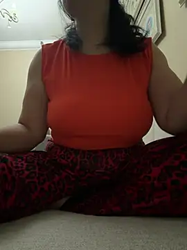 Snapshot of derya35 chatting on June 2, 2:24 am derya35 online show from June 2, 2:24 am