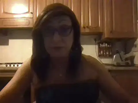 Tiabet online show from September 24, 8:45 pm