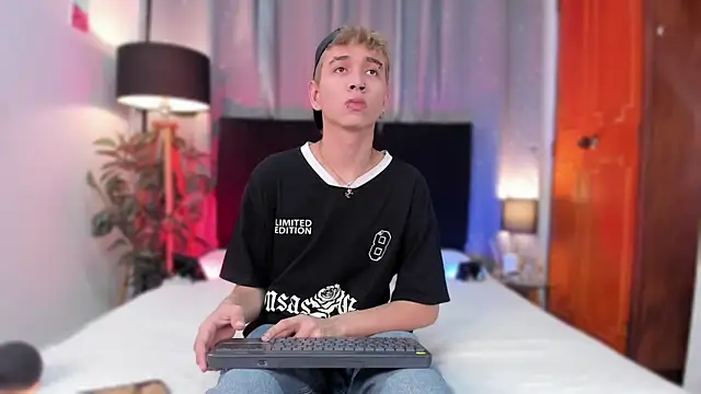 Brian-Ausslos online show from January 11, 4:06 am