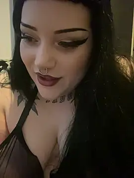 Gothicsiren online show from March 21, 5:12 pm