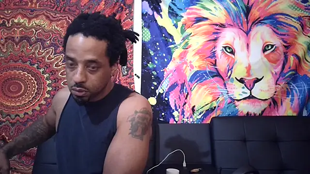 Snapshot of Coco-Licious chatting on January 5, 5:09 am Coco-Licious online show from January 5, 5:09 am