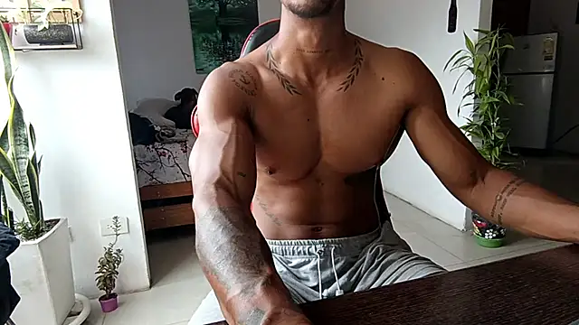 Adam Valenciia online show from April 8, 4:40 pm