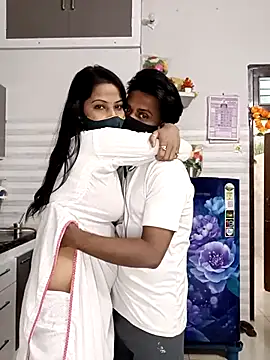 Snapshot of Best-Couple chatting on March 9, 9:46 am Best-Couple online show from March 9, 9:46 am