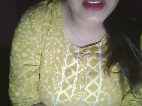 Snapshot of Hot-shanvi chatting on June 5, 11:54 pm Hot-shanvi online show from June 5, 11:54 pm