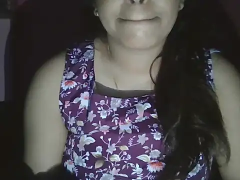 Snapshot of Hot-shanvi chatting on June 13, 1:03 am Hot-shanvi online show from June 13, 1:03 am