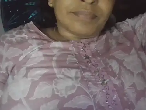 Snapshot of Hot-shanvi chatting on July 18, 1:04 pm Hot-shanvi online show from July 18, 1:04 pm
