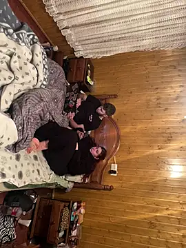 Snapshot of kikxoto chatting on February 15, 9:33 pm kikxoto online show from February 15, 9:33 pm