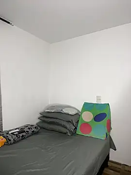 Snapshot of Young_latin_master777 chatting on January 8, 12:26 pm Young latin master777 online show from January 8, 12:26 pm