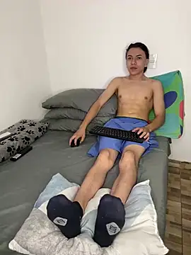 Snapshot of Young_latin_master777 chatting on January 9, 2:40 pm Young latin master777 online show from January 9, 2:40 pm