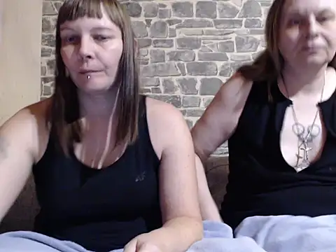 Sweet Phoenix online show from January 9, 3:23 pm