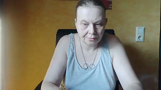 Sweet Phoenix online show from September 11, 5:29 am