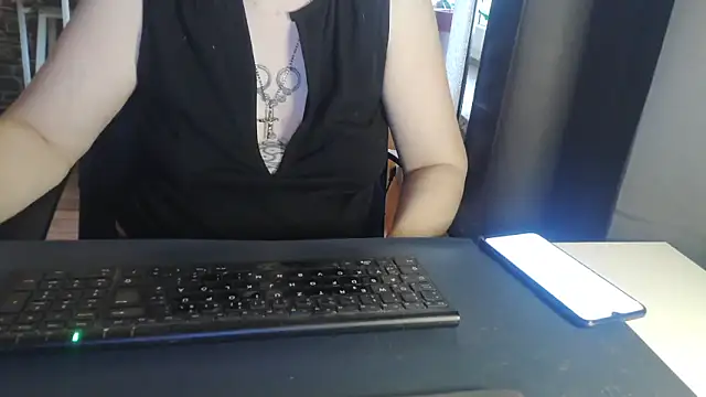 Sweet Phoenix online show from October 14, 6:47 am