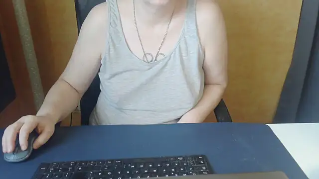 Sweet Phoenix online show from February 12, 8:42 am