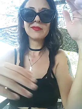 alice angelfetish online show from November 15, 5:20 pm