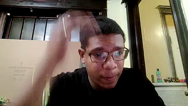 Snapshot of M12Dick23 chatting on February 12, 2:35 am M12Dick23 online show from February 12, 2:35 am