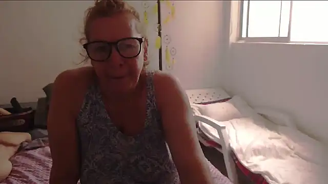 milchanel online show from March 14, 7:44 pm