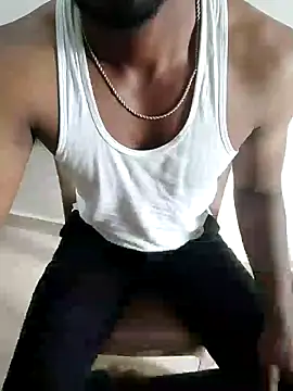 Snapshot of hot_boy_dic chatting on February 11, 10:04 am hot boy dic online show from February 11, 10:04 am