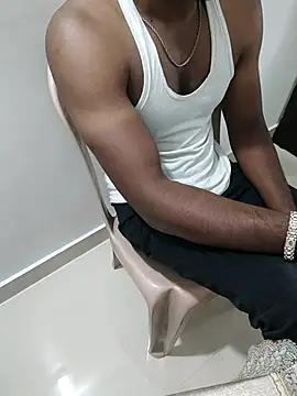 Snapshot of hot_boy_dic chatting on March 14, 8:32 am hot boy dic online show from March 14, 8:32 am