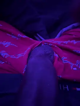 Snapshot of MaskedNutterr chatting on March 3, 8:42 am MaskedNutterr online show from March 3, 8:42 am