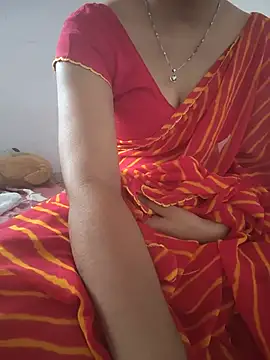 Snapshot of lovelygirl4567 chatting on May 20, 5:24 am lovelygirl4567 online show from May 20, 5:24 am