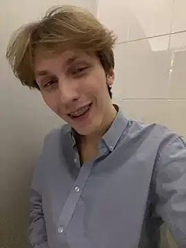 Adrian Di online show from December 30, 4:08 pm