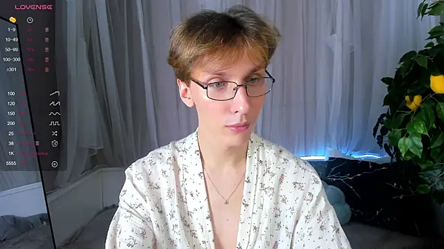 Adrian Di online show from January 25, 4:24 pm