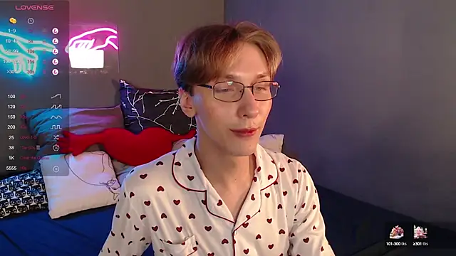 Adrian Di online show from January 28, 7:10 pm