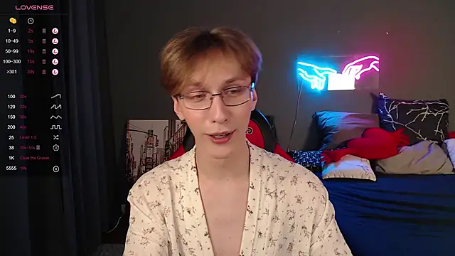 Adrian Di online show from January 31, 4:17 pm