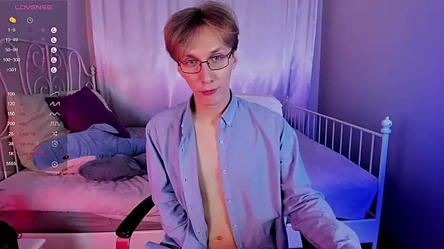 Adrian Di online show from February 3, 3:49 pm